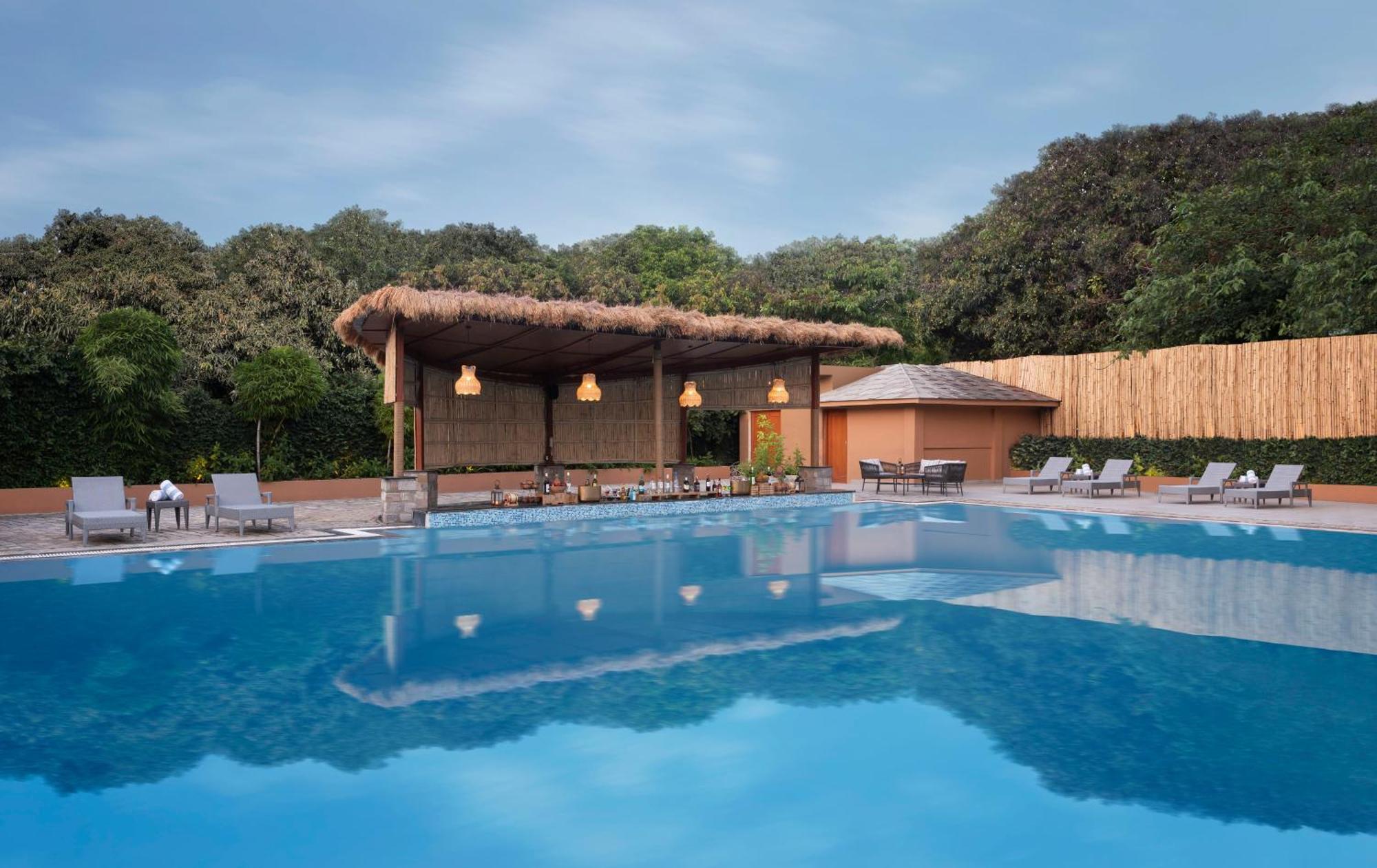 Hotel Voco Jim Corbett By Ihg à Rāmnagar Extérieur photo